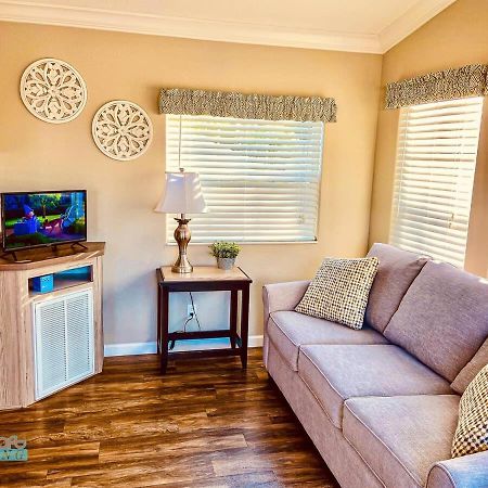 Pinecraft Cottage Tiny Home Sarasota Exterior photo